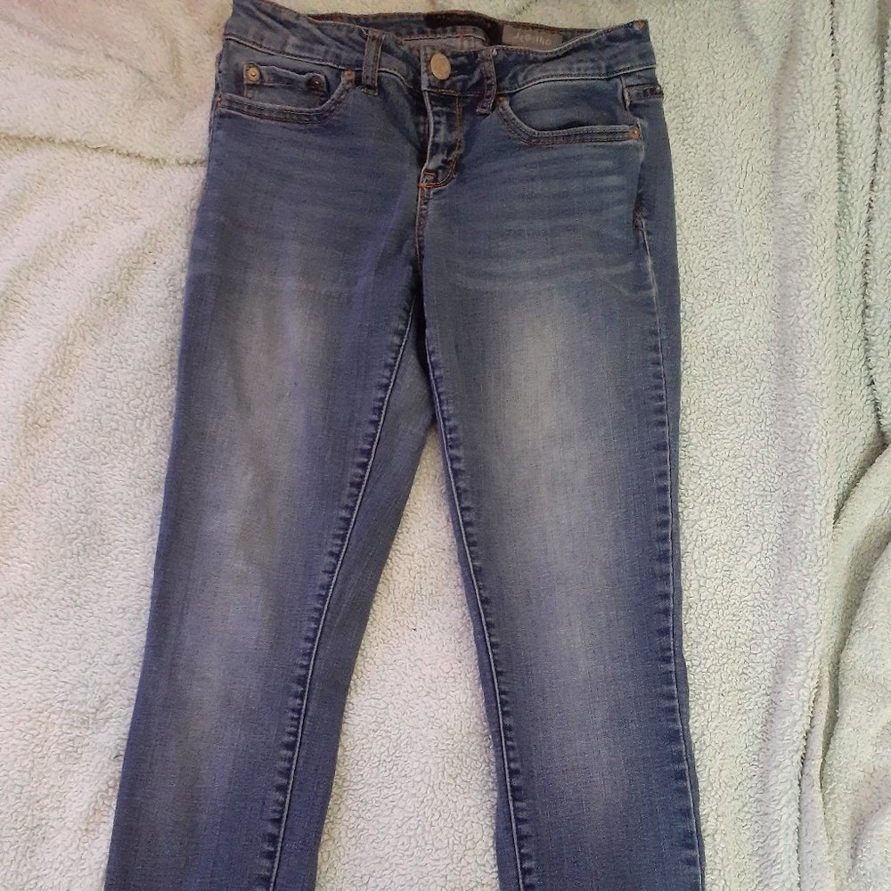 💮2/$20🔔Aeropostale Skinny Jeans